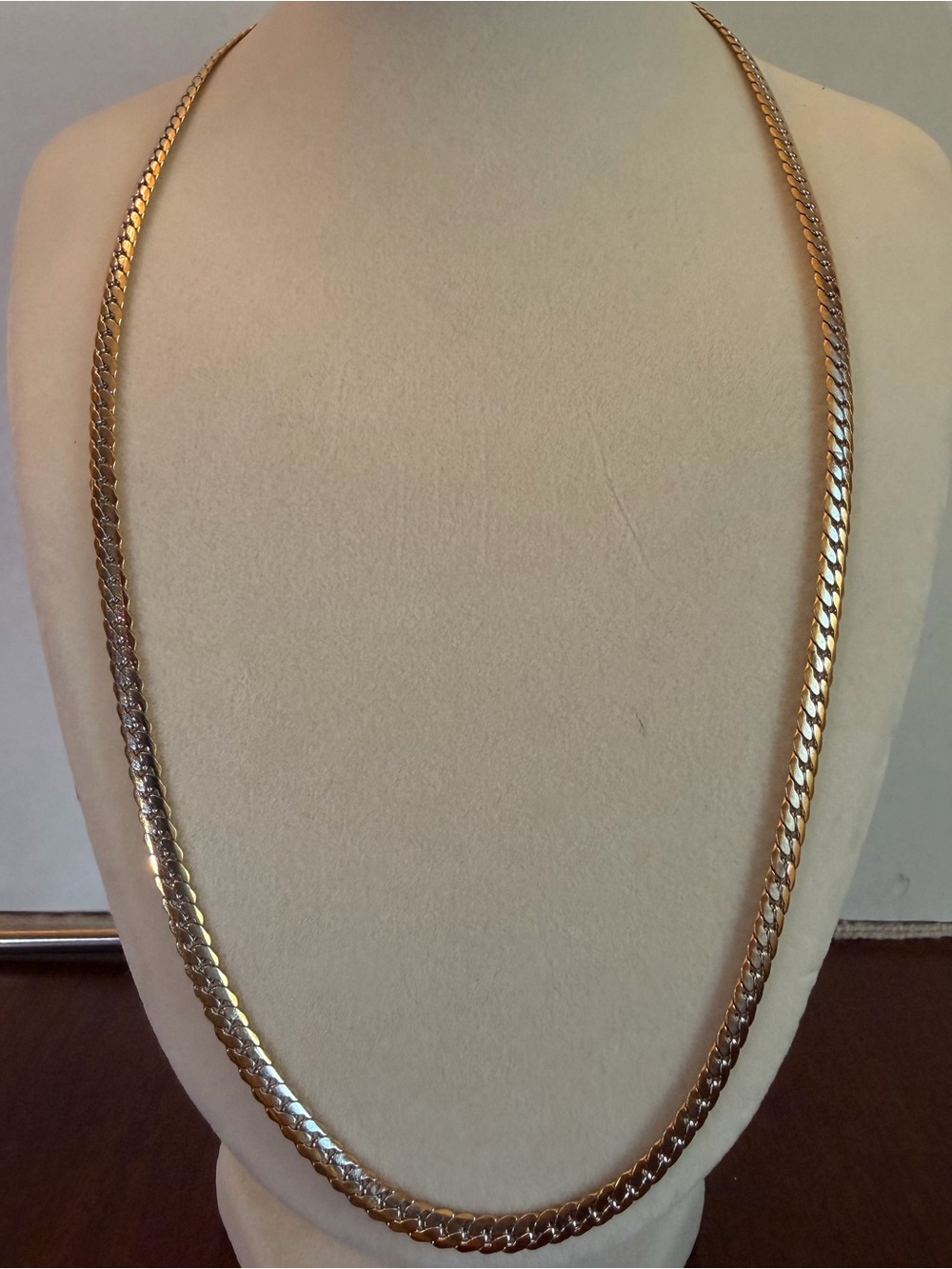 TWO TONE 19.5” Cuban / curb chain - 4.3mm, 11.3g
